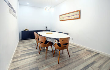 Our Mission We work to offer complete real estate solutions, prioritizing customer satisfaction and creating value for everyone involved. We want to transform each negotiation into a positive and memorable experience, contributing to the well-being and development of the communities where we operate.